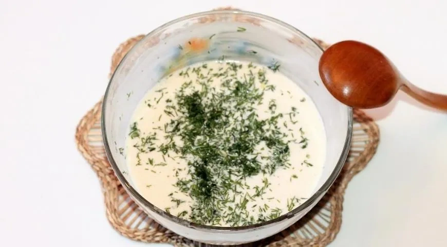 Дрожжевые блины с пикантной начинкой: шаг 10