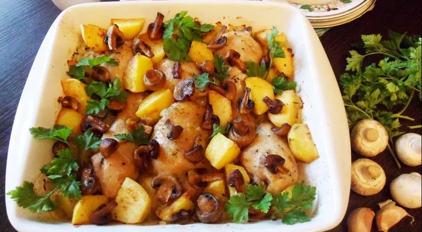 Фрикасе из курицы с шампиньонами и самыми доступными продуктами: шаг 10