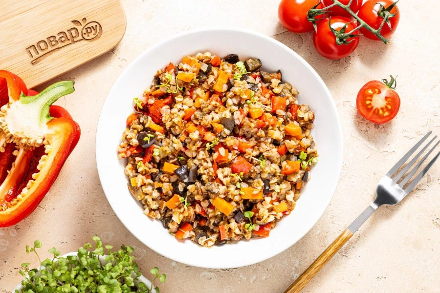 Шаг 10: Гречка с овощами в мультиварке