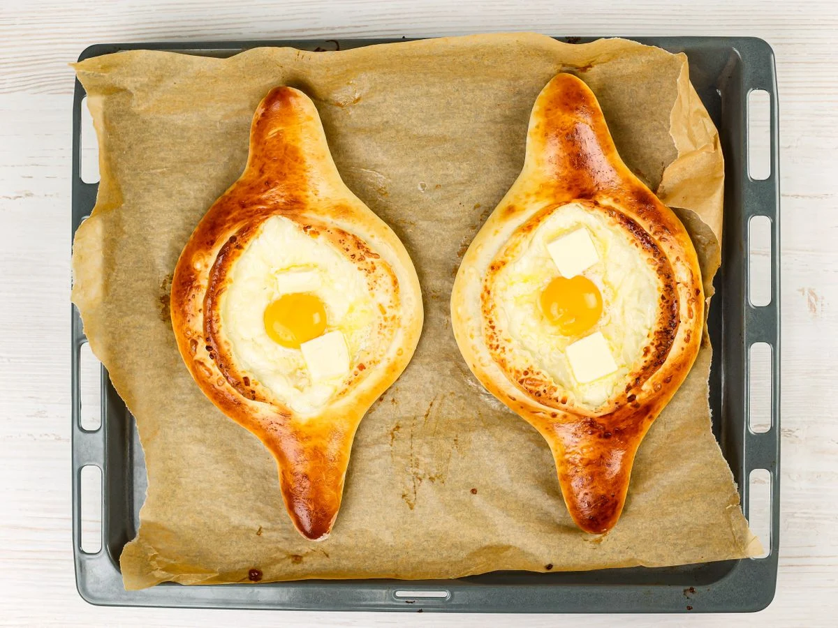 Шаг 10: Хачапури по-аджарски