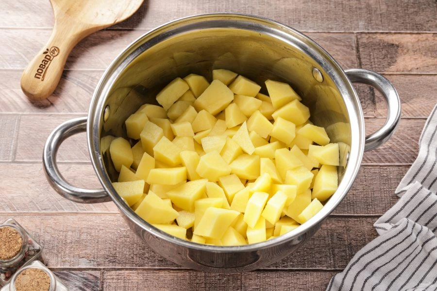 Шаг 10: Кислые щи из квашеной капусты