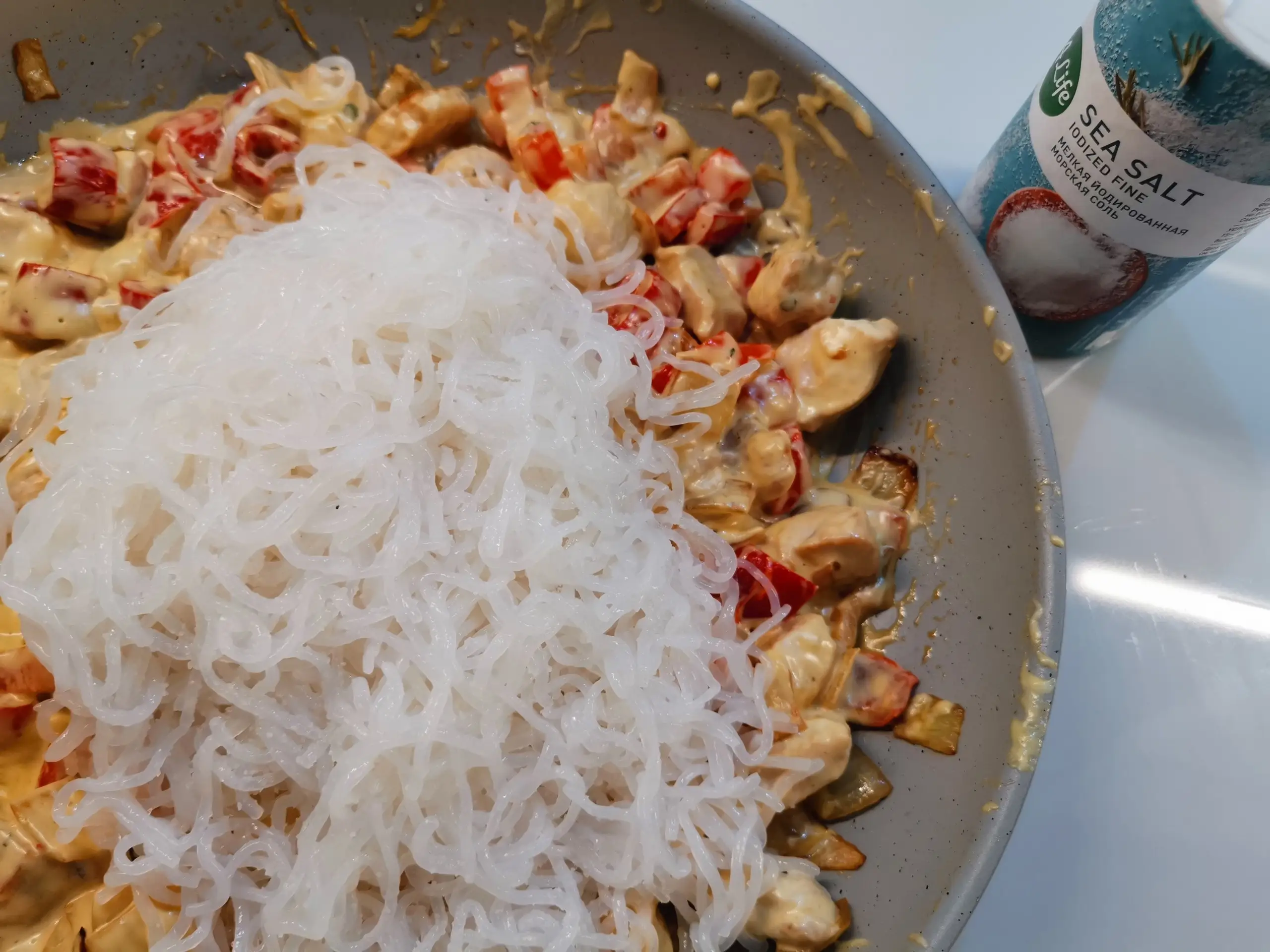 Шаг 10: Лапша ширатаки с индейкой