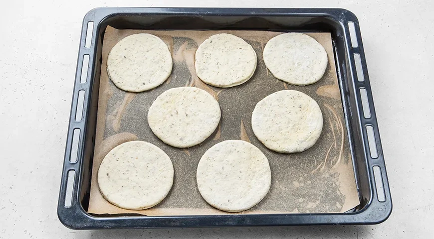 Мини-пицца в духовке: шаг 10