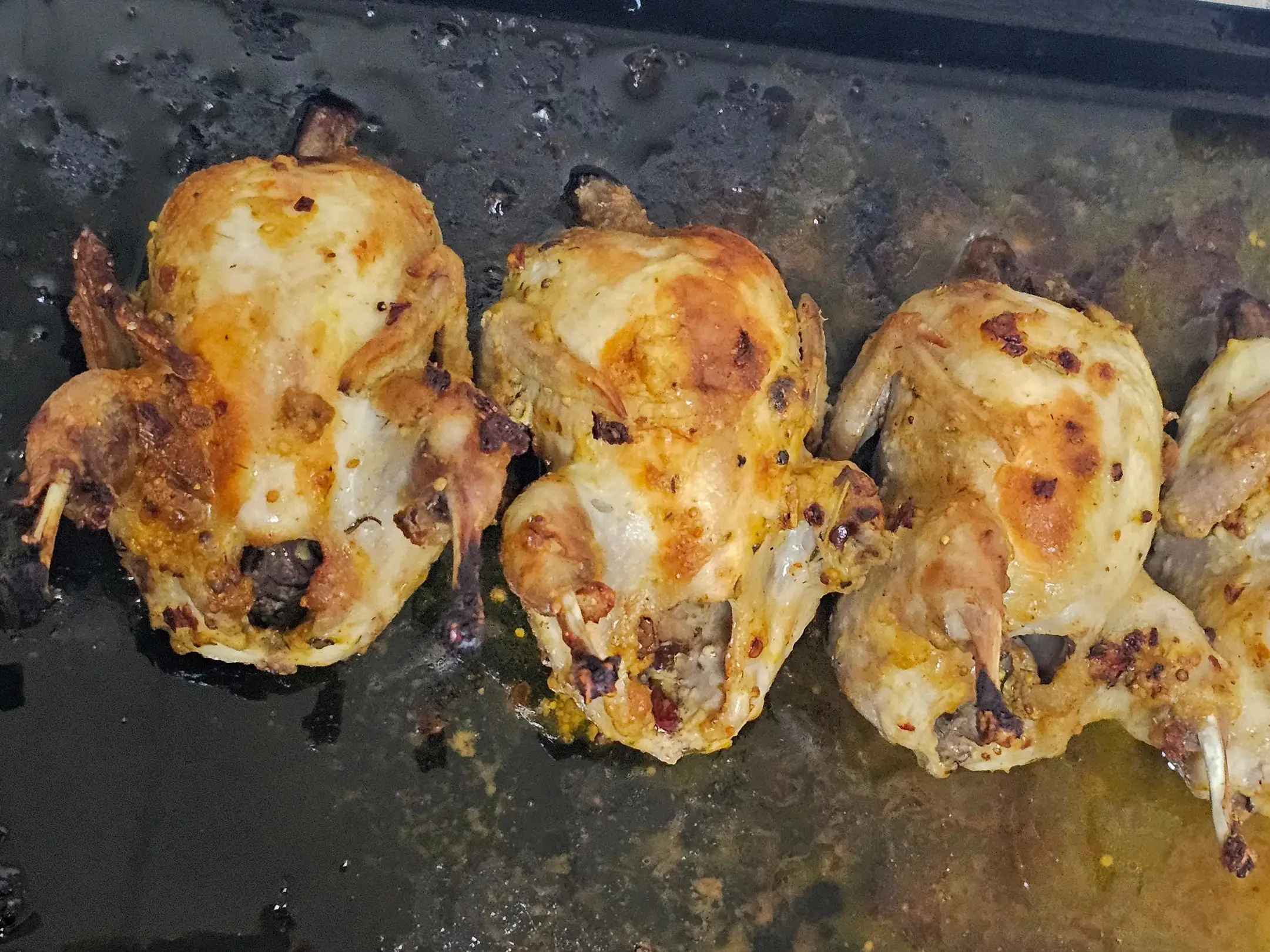 Шаг 10: Перепёлки в духовке в горчичном соусе