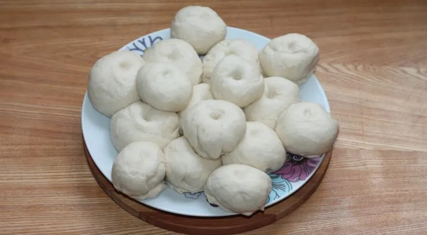 Пироги с овощами и сырными сосисками: шаг 10