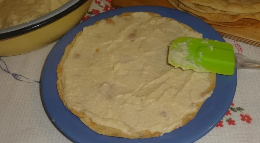 Торт Наполеон со сливочным маслом: шаг 10