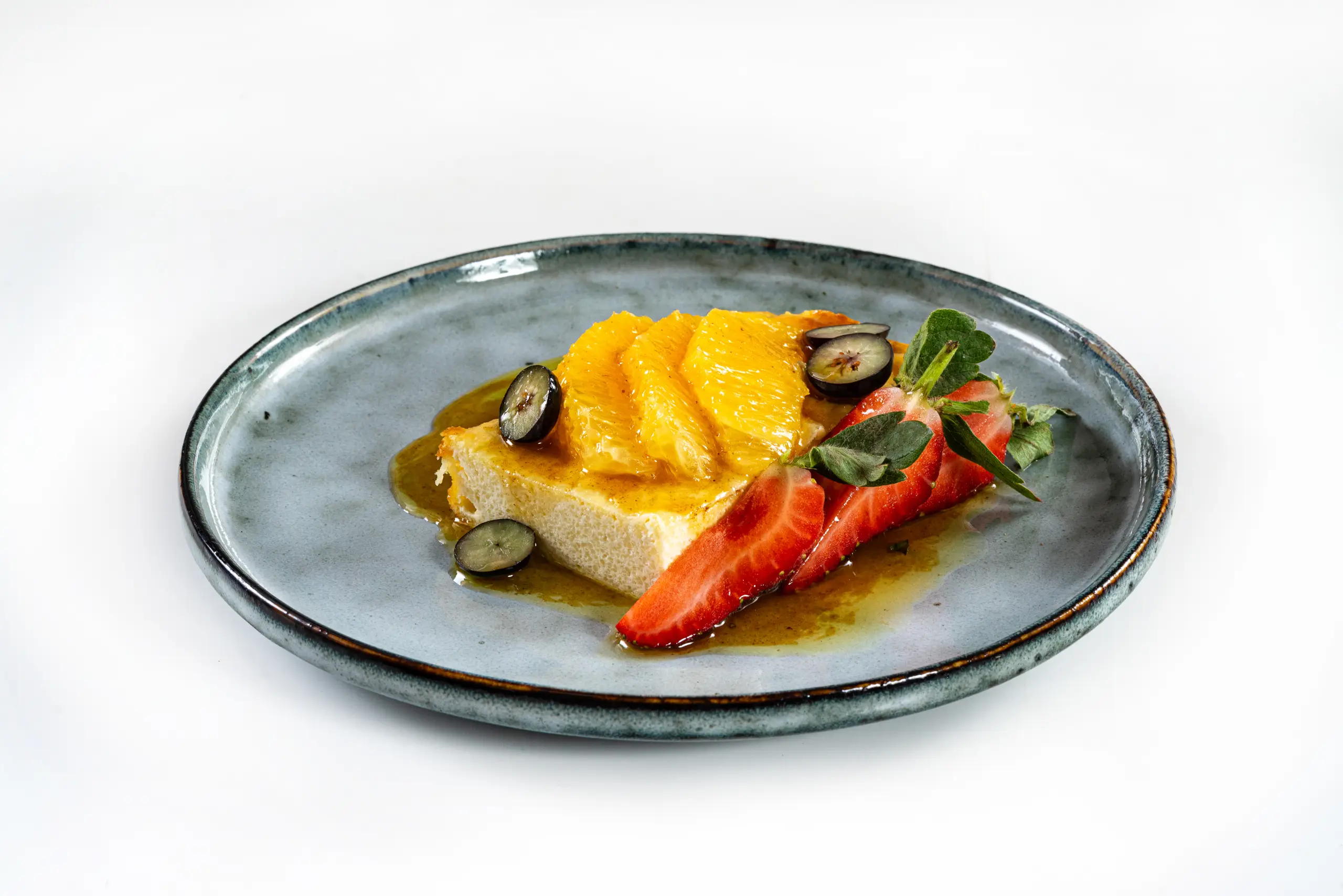 Шаг 10: Творожная запеканка с апельсиновым соусом