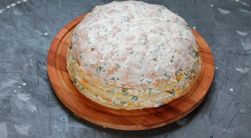Блинный торт с курицей и грибами: шаг 11