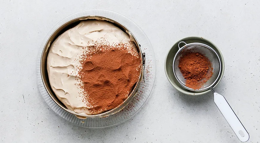 Блинный торт «Тирамису»: шаг 11