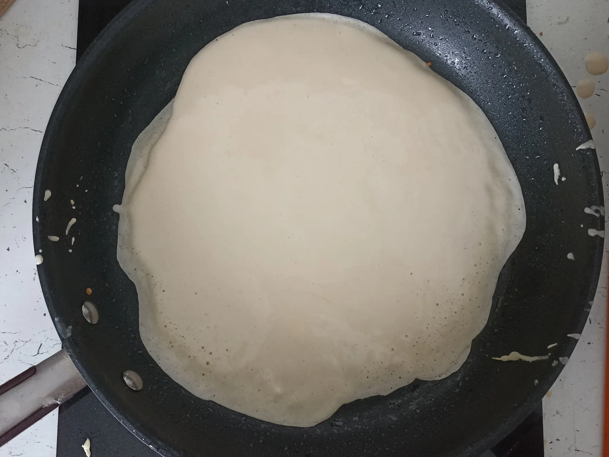 Шаг 11: Блины из кислого молока, как у бабушки