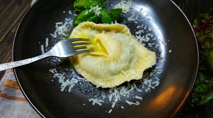 Гигантский равиоли с сюрпризом: шаг 11