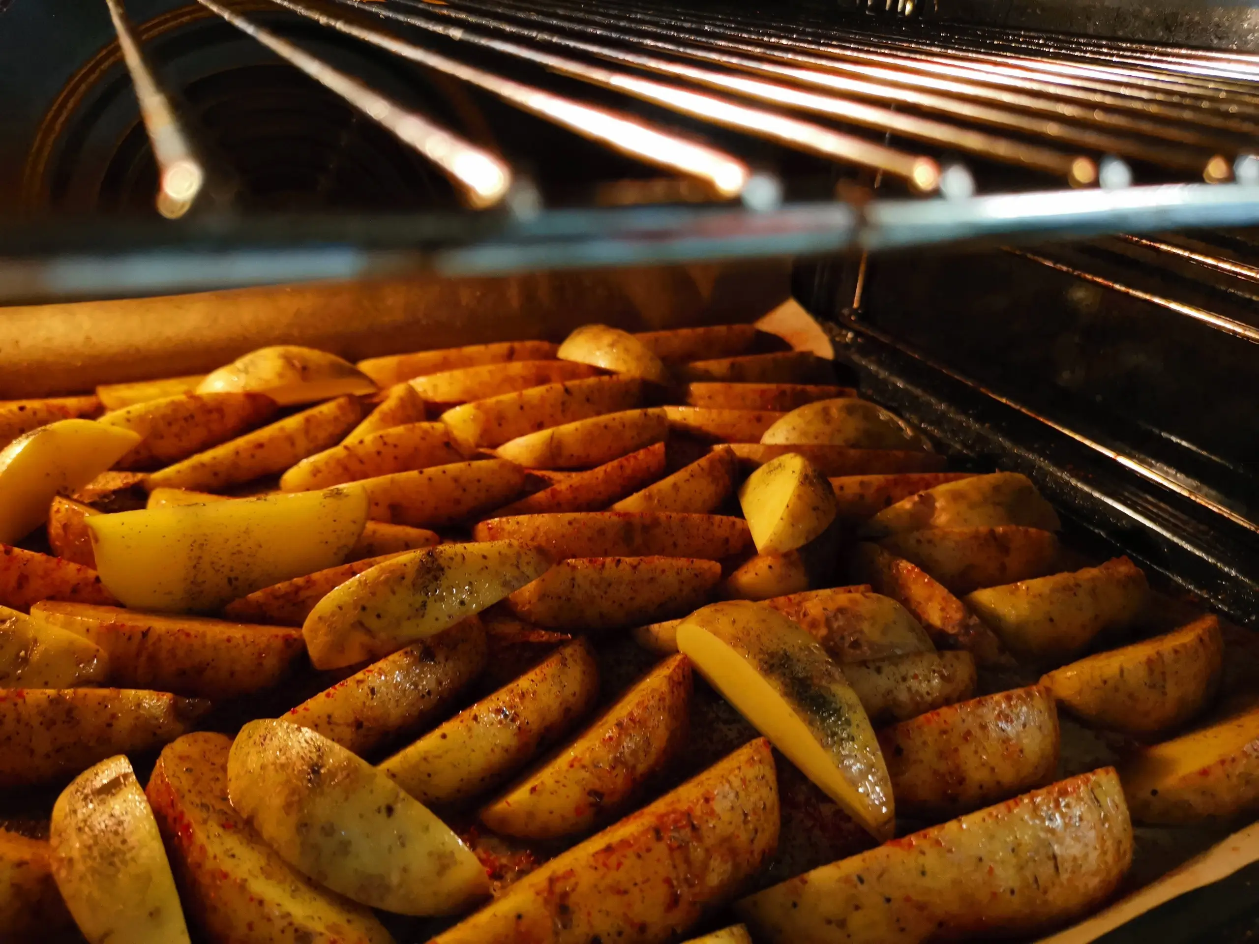 Шаг 11: Картофель в духовке