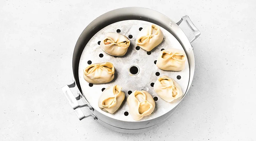 Манты с курицей: шаг 11