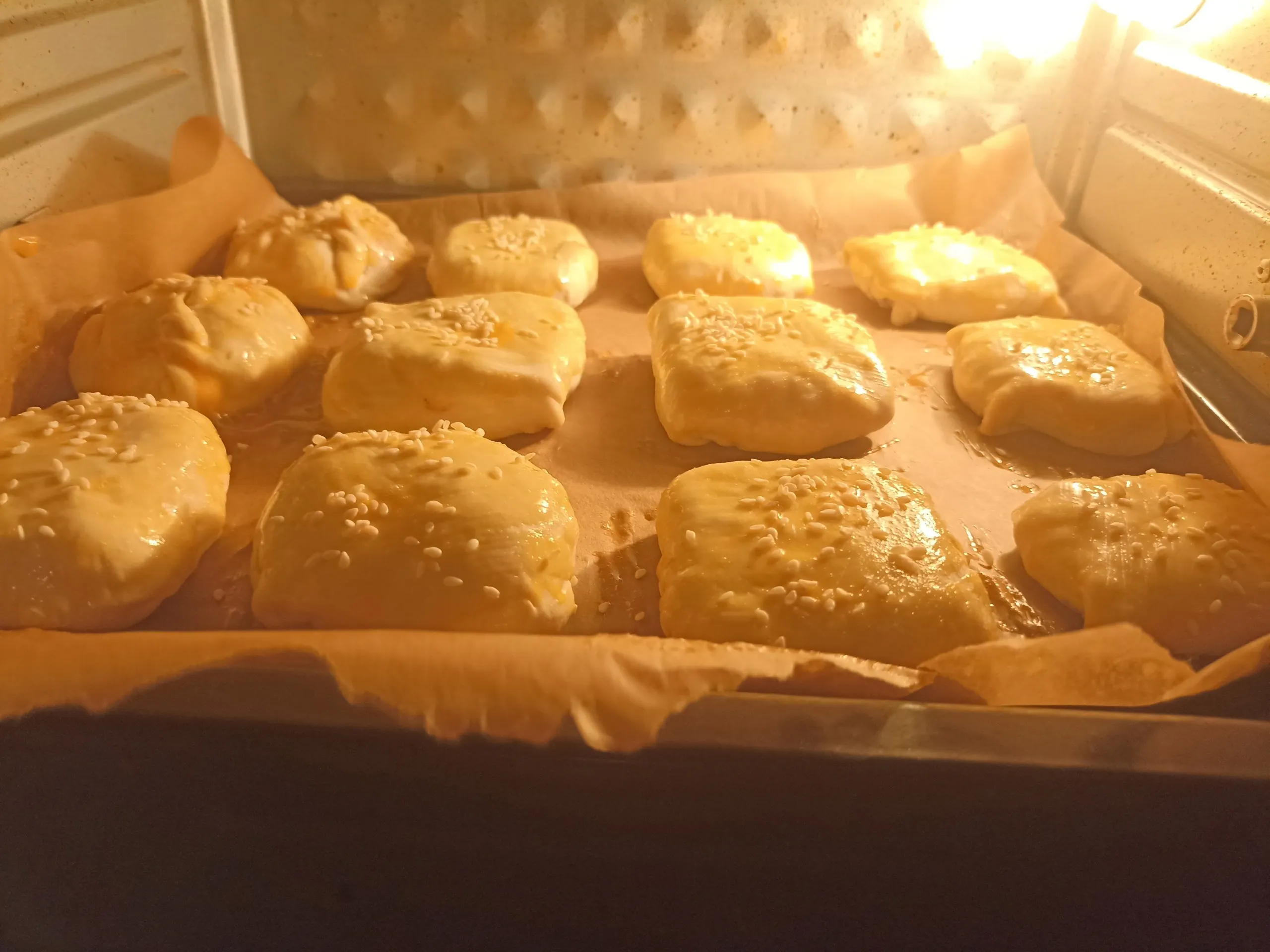 Шаг 11: Пирожки с мясом из слоеного теста «Ленивая самса»