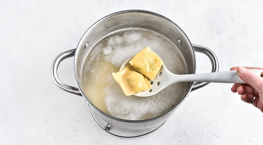 Равиоли с картофелем: шаг 11