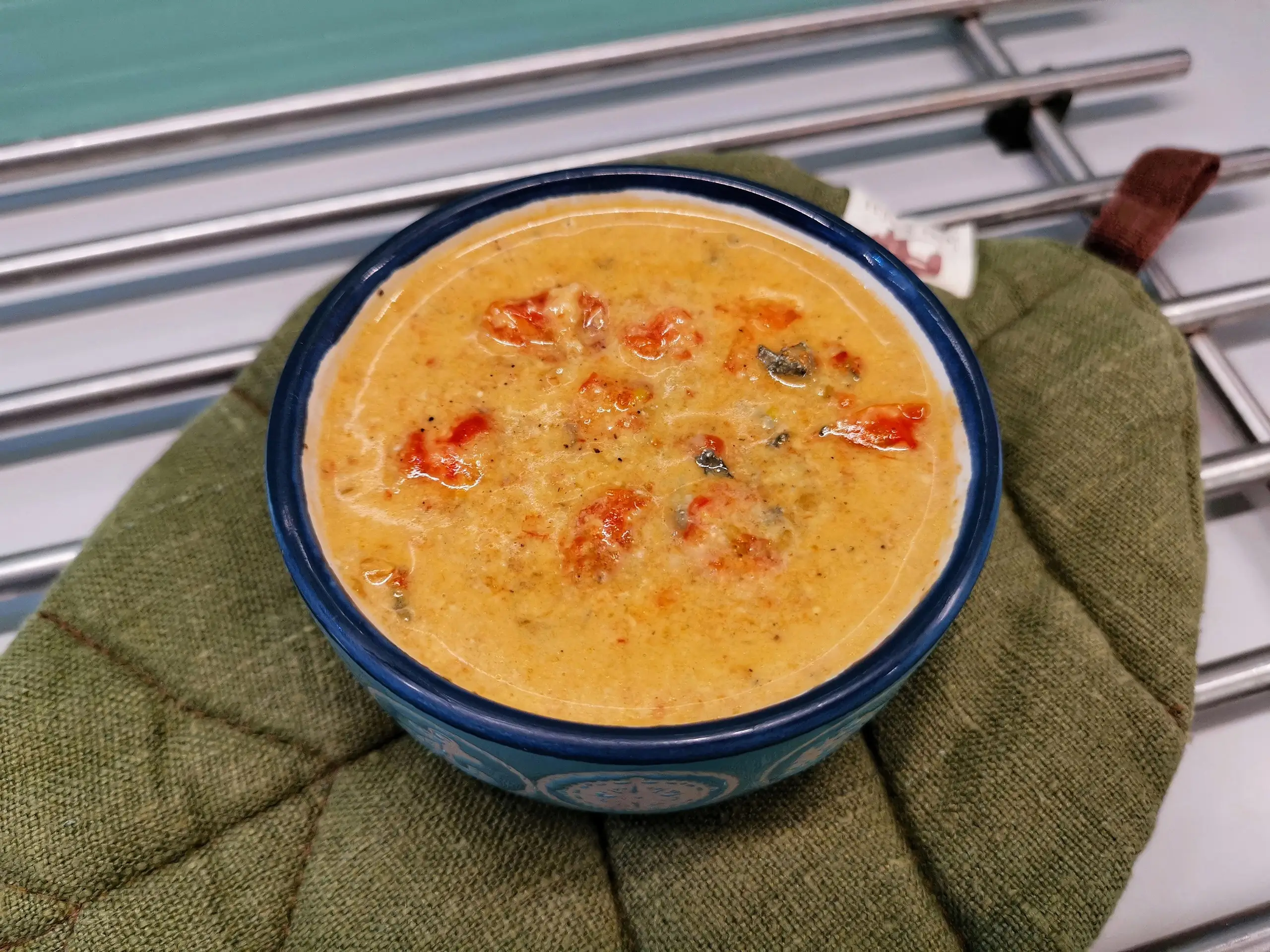 Шаг 11: Сливочно-сырный соус