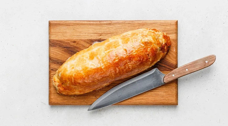 Свинина, запеченная в слоеном тесте: шаг 11