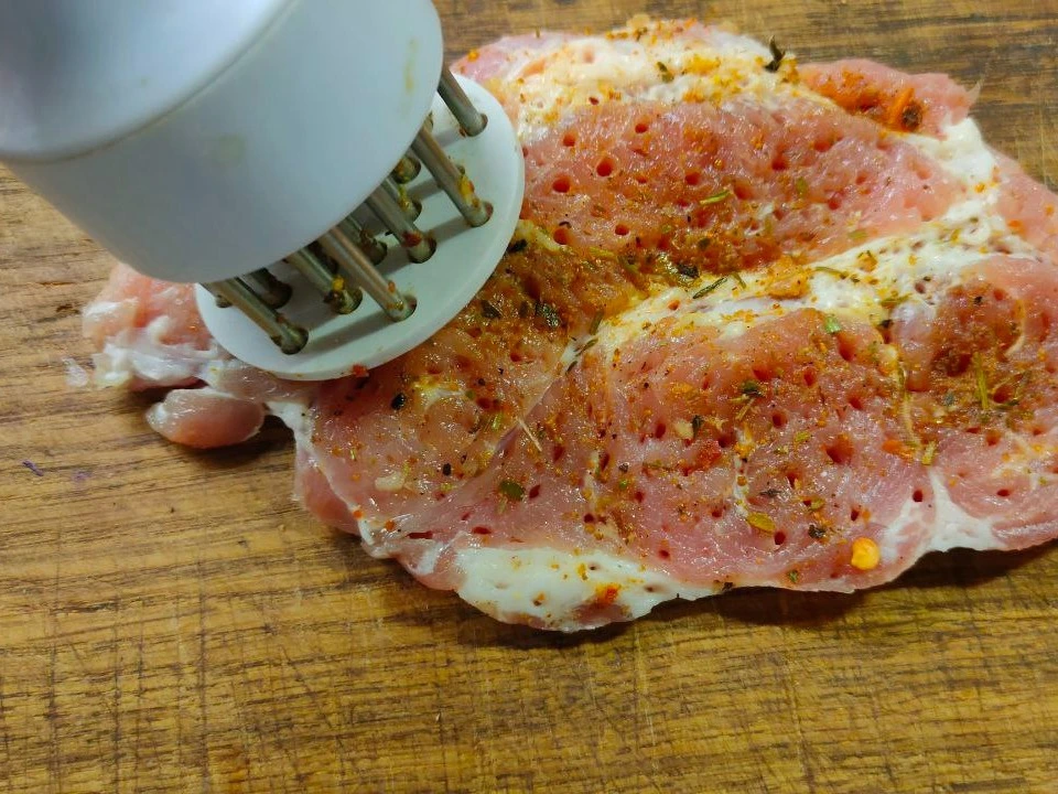 Шаг 11: Свиные отбивные в яйце