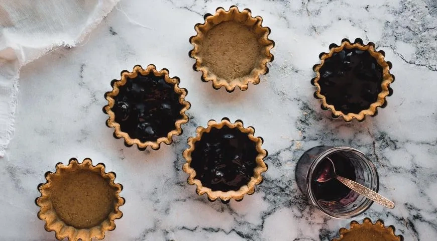 Тарталетки с джемом Махеевъ на 8 марта: шаг 11