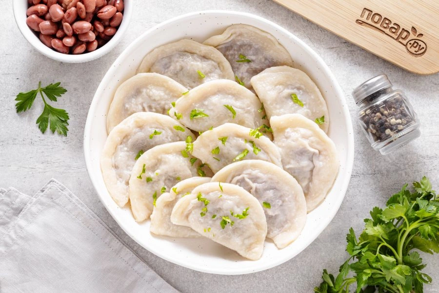 Шаг 11: Вареники с фасолью