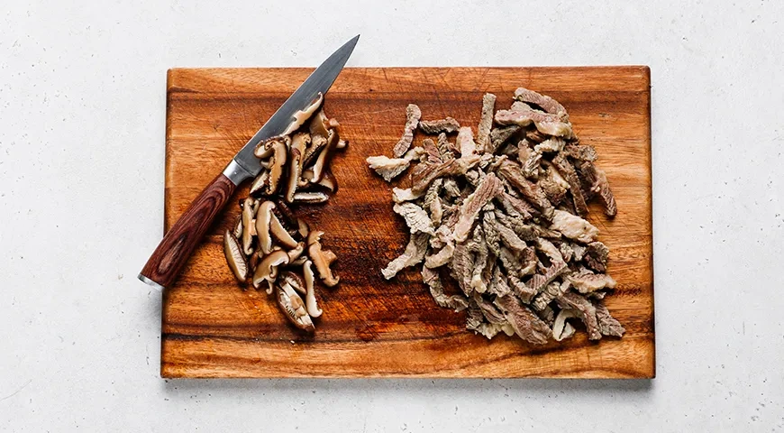 Юккедян – корейский острый суп: шаг 11