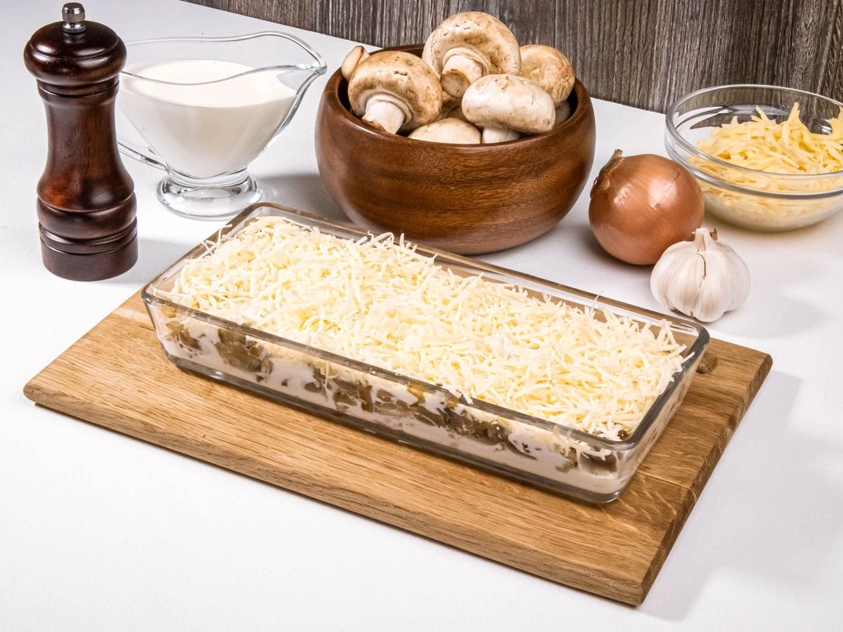 Шаг 11: Жюльен с курицей и грибами