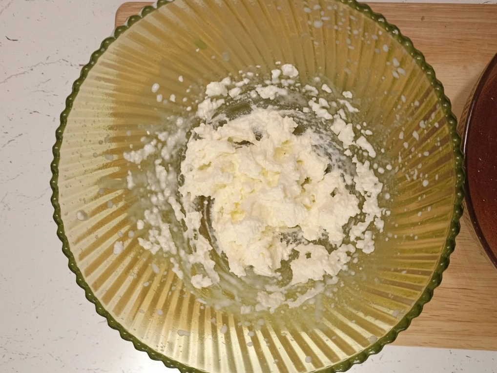 Шаг 12: Банановое какао с маршмеллоу, взбитыми сливками и шоколадом