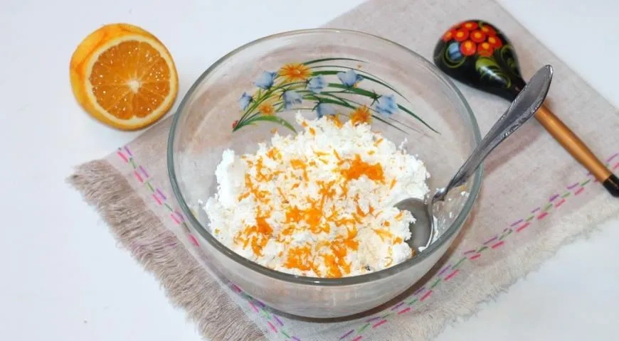 Творожная бенто-пасха с курагой: шаг 12