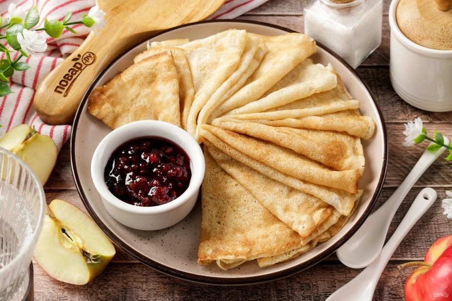 Шаг 12: Блины на минеральной воде