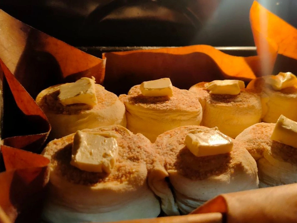 Шаг 12: Булочки с корицей "Ленивые синнабоны"