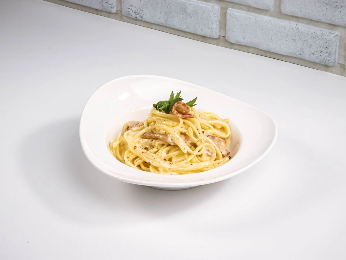 Шаг 12: Домашняя паста карбонара