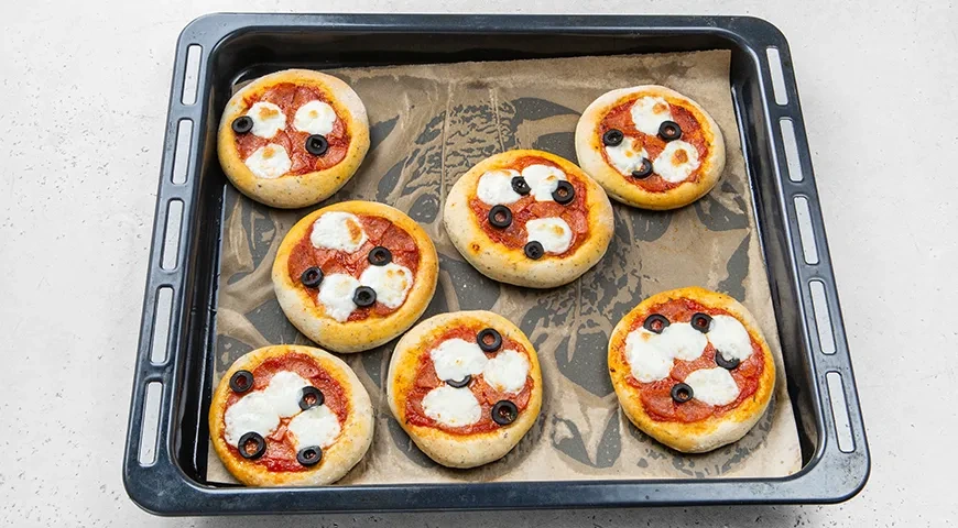 Мини-пицца в духовке: шаг 12