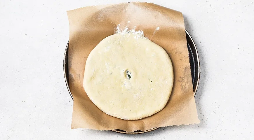 Осетинский пирог с творогом: шаг 12