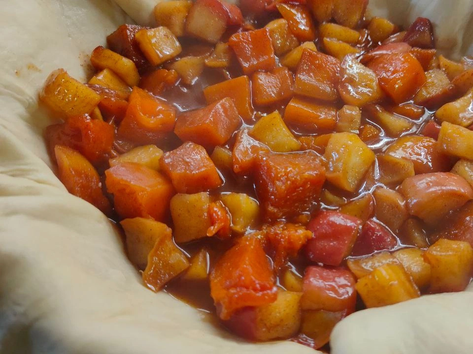 Шаг 12: Пирог с яблоками и тыквой