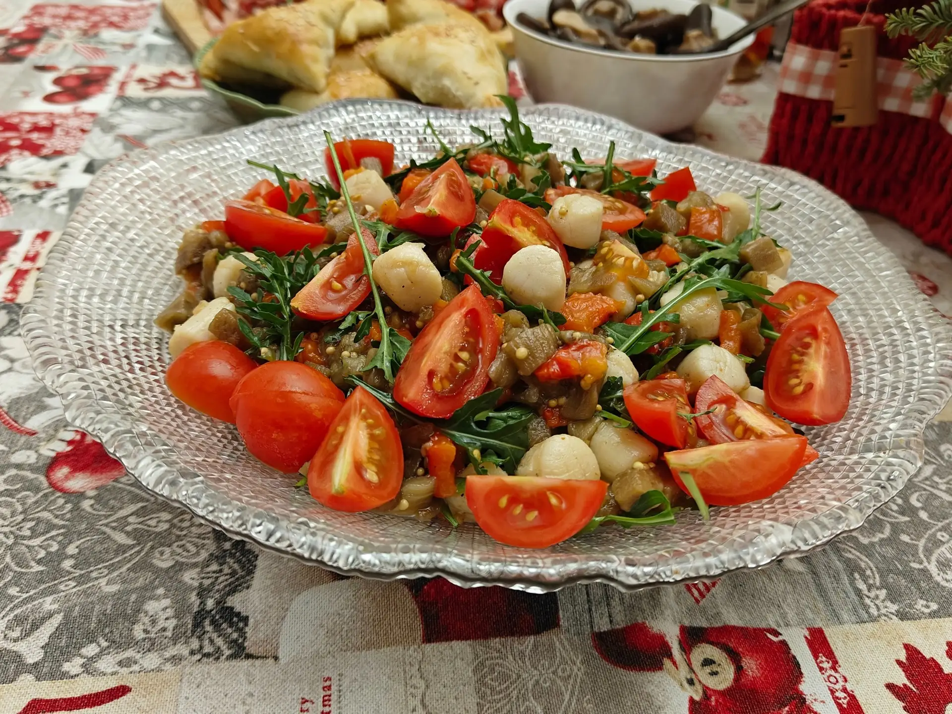 Шаг 12: Салат с гребешками и запеченными овощами