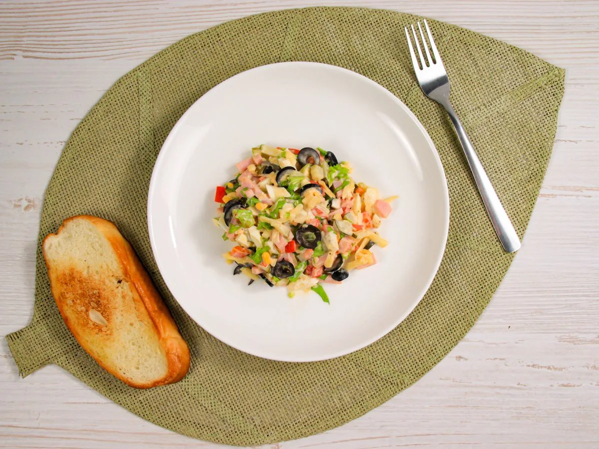 Шаг 12: Салат с ветчиной по-венгерски