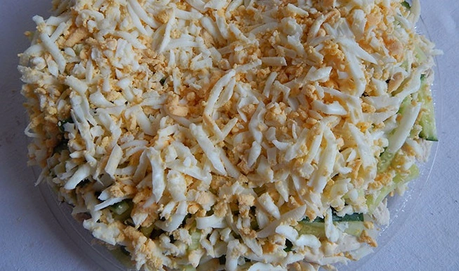 Шаг 12: Салата Гнездо глухаря