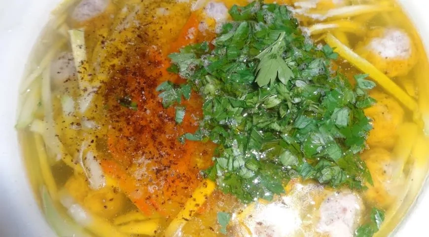 Суп с кабачками и фрикадельками: шаг 12