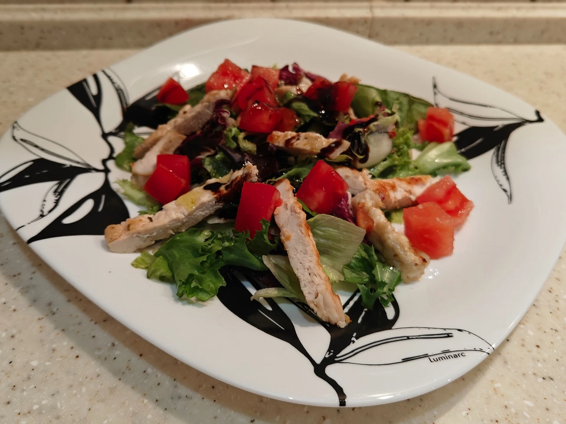 Шаг 12: Теплый салат с курицей