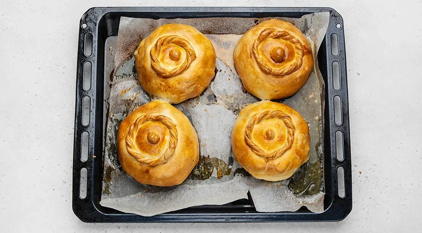 Жаркое в горшочке из теста: шаг 12