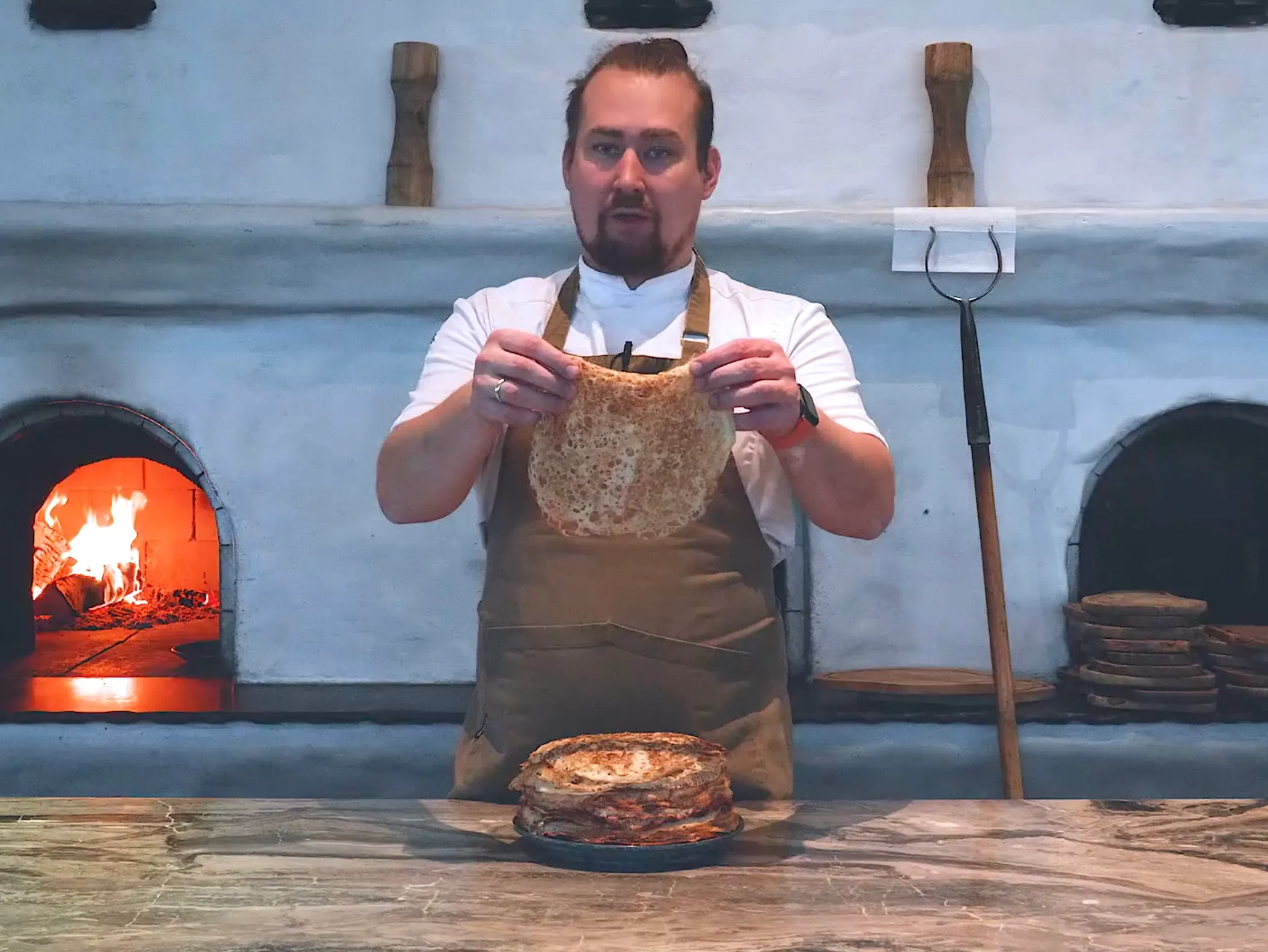 Шаг 13: Блины с дырочками от шеф-повара