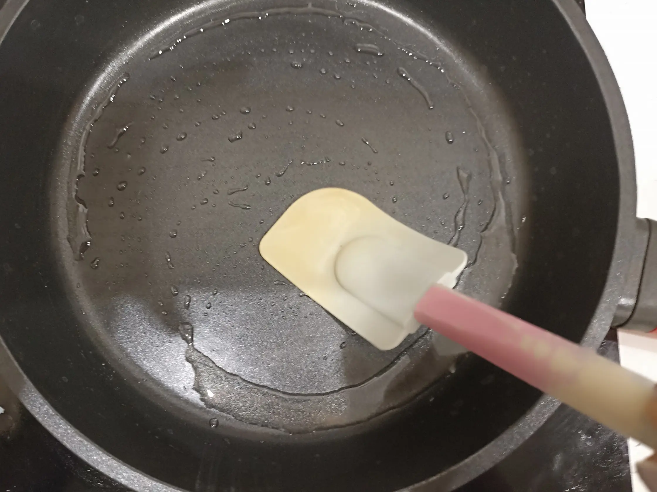 Шаг 13: Блины с яично-масляной болтушкой