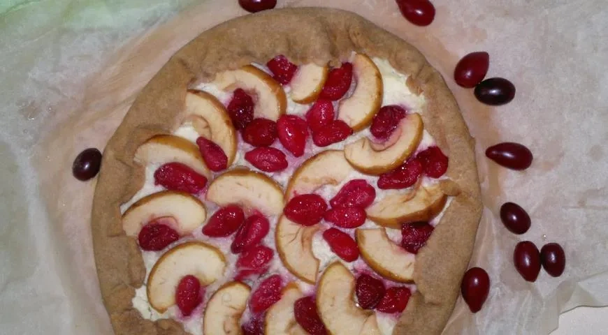 Галета с творогом, яблоками и кизилом: шаг 13