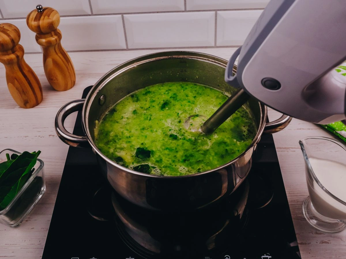 Шаг 13: Крем-суп с брокколи и шпинатом