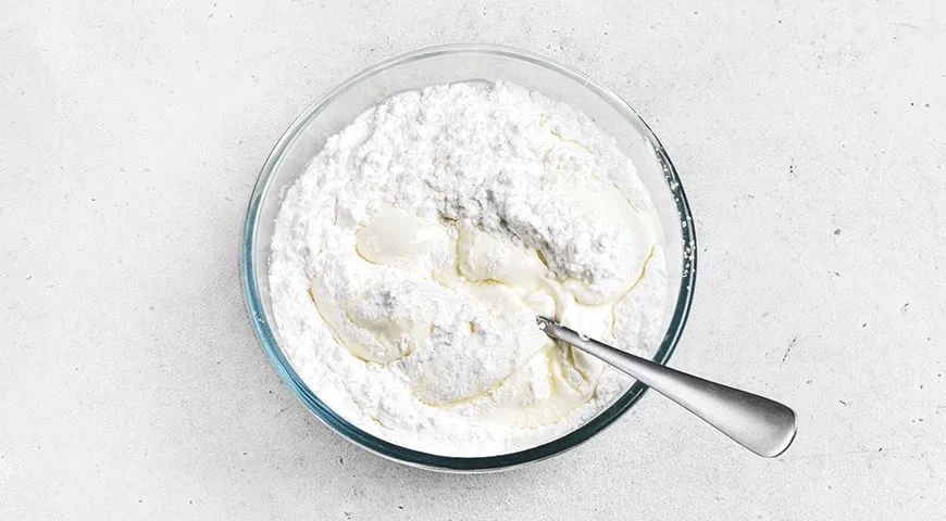 Медовик с малиной: шаг 13