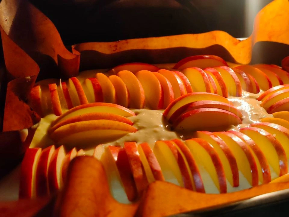 Шаг 13: Творожный пирог с яблоками