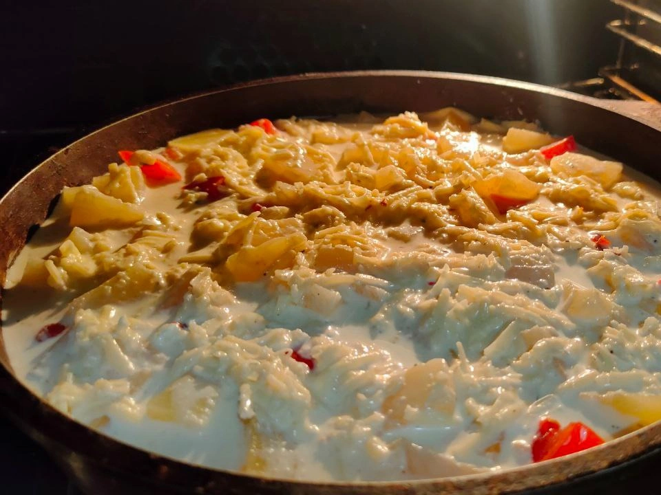 Шаг 14: Курица с помидорами и ананасами в духовке