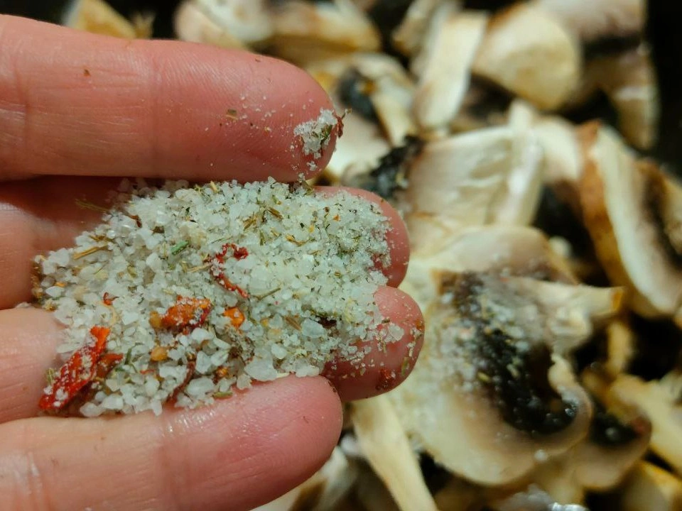 Шаг 14: Свинина в духовке с грибной подливкой