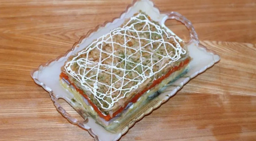 Закусочный торт Селедка под шубой: шаг 14