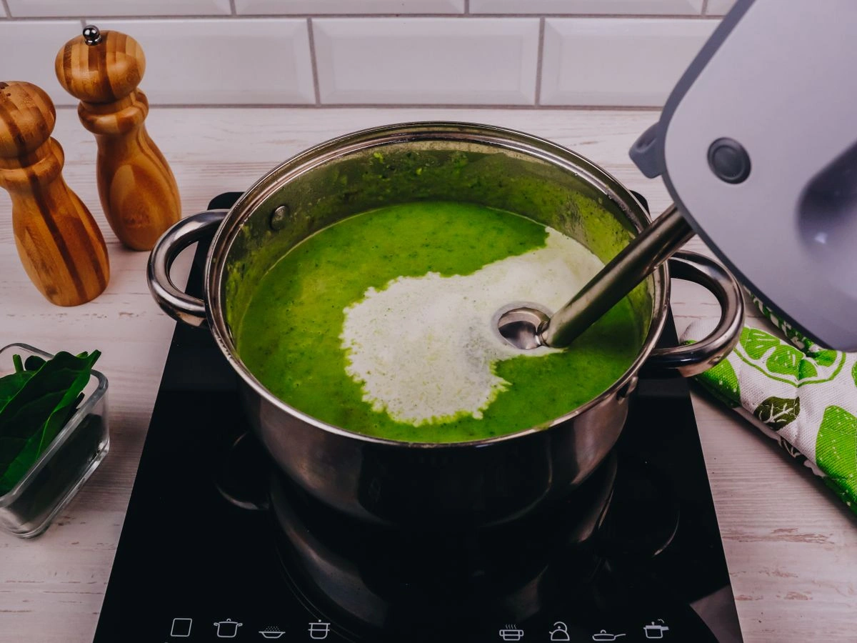 Шаг 15: Крем-суп с брокколи и шпинатом